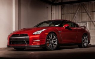 Nissan GTR 2014 фото, видео и технические характеристики авто