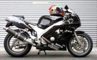 Информация по мотоциклу Yamaha FZR 400 RR