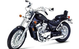 Suzuki Intruder 400