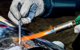 Лужение кузова при проведении реставрационных работ