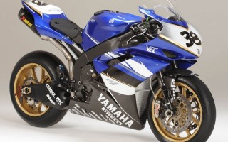 Обзор мотоцикла Yamaha R1