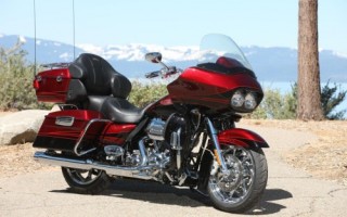 Обзор Road Glide Custom 2010